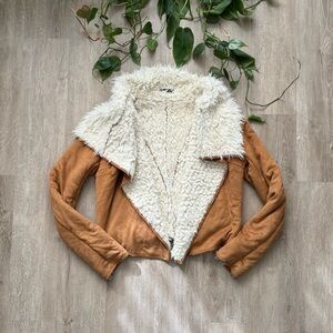 Brandy Melville faux suede shearling Kaet coat